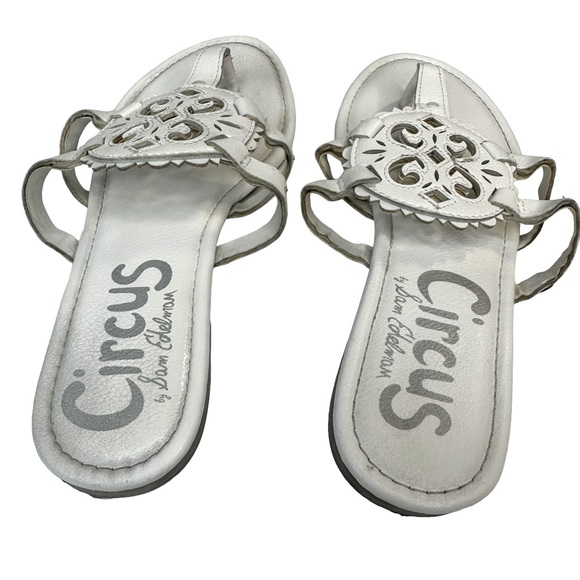 Circus by Sam Edelman Clara Sandal White Women's Size
8W - Picture 2 of 5